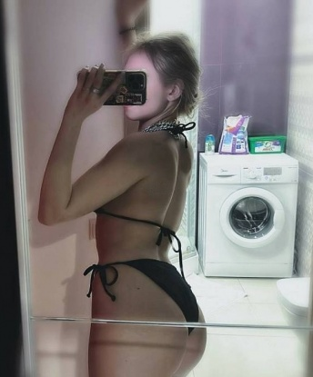 👄 Я креативная и весьма опытная индивидуалка, готовая исполнить все твои желания и фантазии. 💋 Я обладаю нежными руками и страстными губами, которые умеют доставить истинное наслаждение. 👠 Живу в самом сердце Москвы, где могу принять тебя в своей уютной квартире или приехать к тебе в гости.
Мои услуги настолько разнообразны и неповторимы, что ты не останешься равнодушным. 🔥 Умею оказывать классический и эротический массаж, фетиш-сессии, секс на высшем уровне и многое другое. 😈 Посмотри на мои фото, чтобы увидеть, насколько я сексуальна и соблазнительна.
Мои клиенты оставляют восторженные отзывы о наших встречах, и я уверена, что и ты будешь доволен. 💫 Если ты хочешь испытать незабываемые эмоции и наслаждение, не медли – свяжись со мной. Жду тебя, мой герой! 💕 Альбина